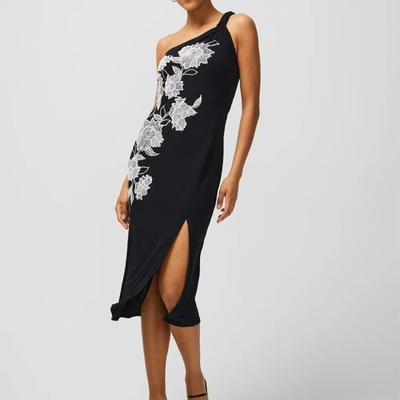 black dress couture Luxury Beaded Formal Wholesale Reception Dress Cream Formal Size:H (28-30) collection: date night